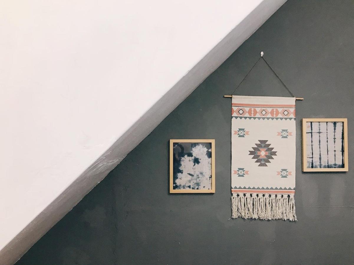 醒覺旅人-訂房後需聯繫轉帳 Apartment ไถหนาน ภายนอก รูปภาพ